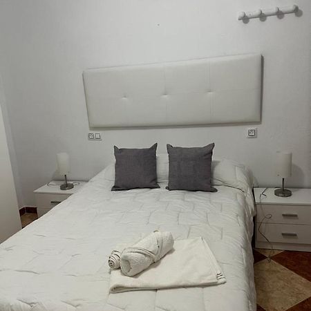 דירות Lora del Río El Torreon 3 מראה חיצוני תמונה